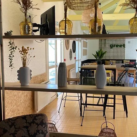 Hotel Greet La Garenne - Rénové Villeneuve-la-Garenne