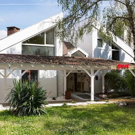 Hotel Greet La Garenne - Rénové Villeneuve-la-Garenne