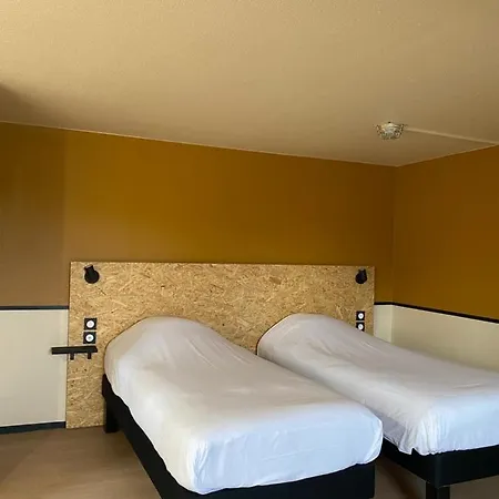 Szálloda Greet La Garenne - Renove