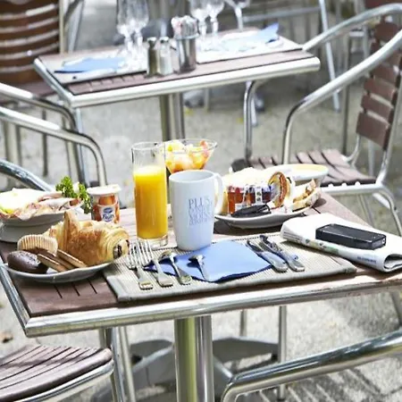 Szálloda Greet La Garenne - Renove