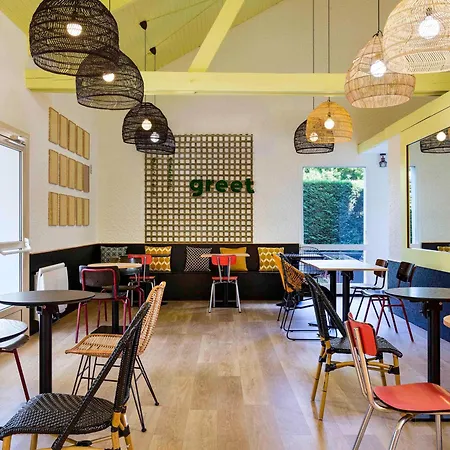 Hotel Greet La Garenne - Rénové Villeneuve-la-Garenne