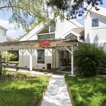 Greet La Garenne - Renove 3* Villeneuve-la-Garenne