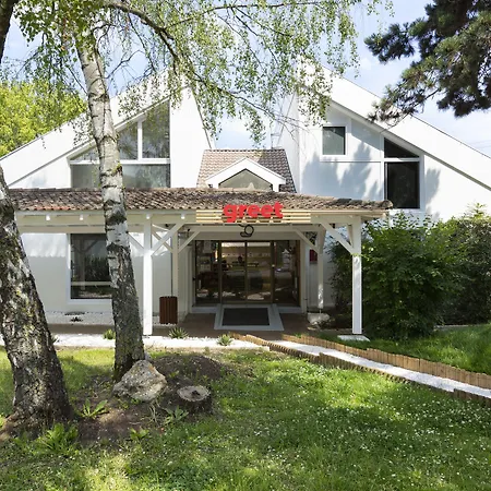 Greet La Garenne - Renove