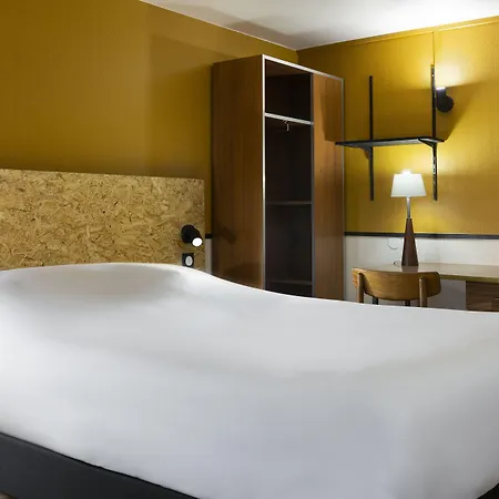 Szálloda Greet La Garenne - Renove