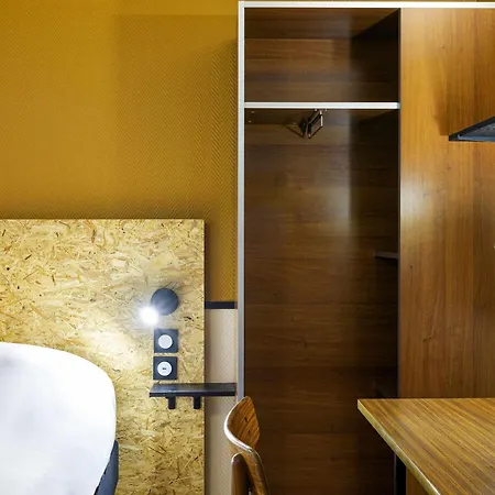 Greet La Garenne - Renove 3* Villeneuve-la-Garenne