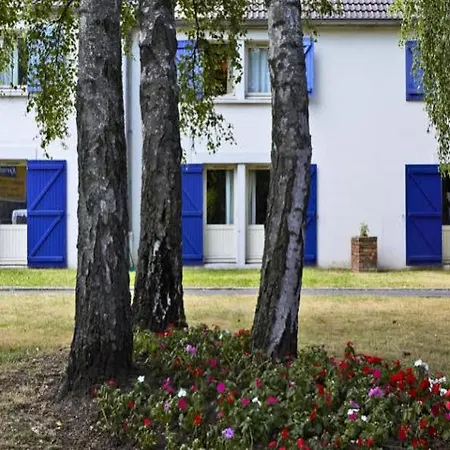 Greet La Garenne - Renove Szálloda