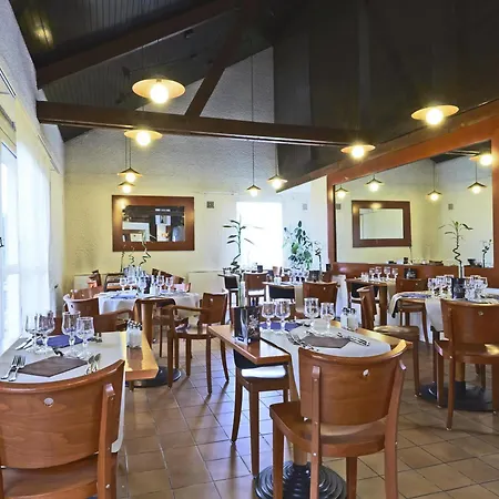 Szálloda Greet La Garenne - Renove 3*