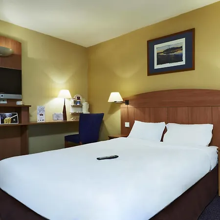 Greet La Garenne - Renove Szálloda